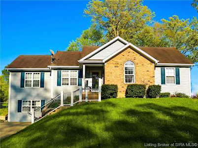 1802 Maple Ave Georgetown, IN 47122
