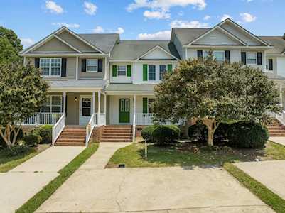 210 Wimbledon Court Clayton, NC 27520