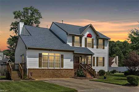506 Burton St Hampton, VA 23666