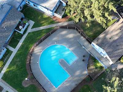 4300 NE Sunset Blvd #D5 Renton, WA 98059