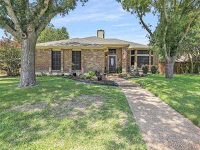 1107 Country Lane Allen, TX 75002