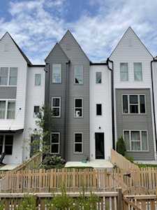 335 E Village Ln Nashville, TN 37216