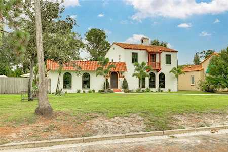 6251 10th Ave S Gulfport, FL 33707