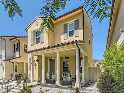 21426 Harmony Village Dr Escondido, CA 92029