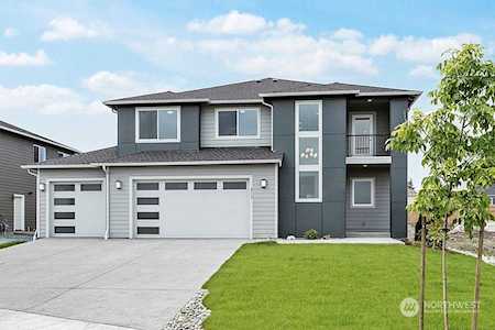 6102 232nd Ave E #185 Buckley, WA 98321