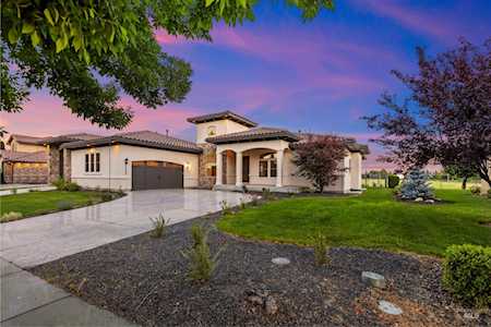 1103 W Cherry Bello Dr Eagle, ID 83616