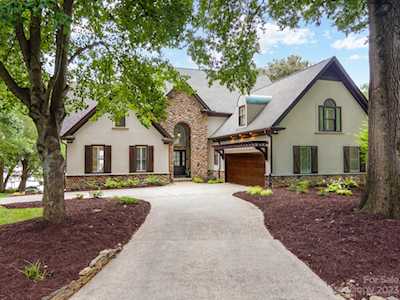 104 Sheets Dr Mooresville, NC 28117