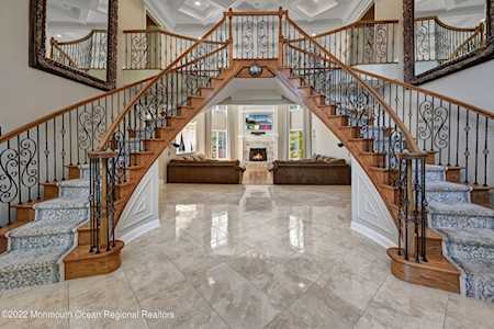 1 Wintergreen Ct Millstone, NJ 08510