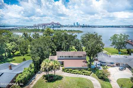 1028 Rio St Johns DR Jacksonville, FL 32211