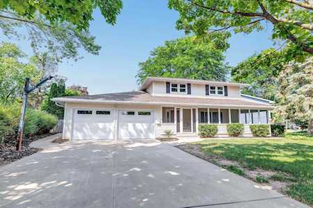 701 E Briar Ln Green Bay, Village of Allouez, WI 54301-1121