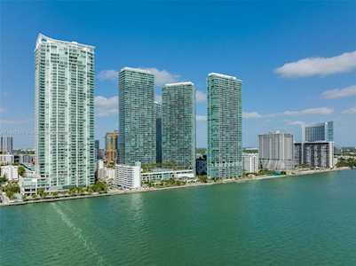 650 NE 32nd St #604 Miami, FL 33137