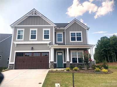 3010 Alveston Dr Concord, NC 28027