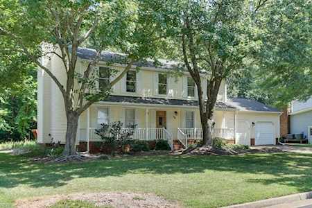 24 Hunt Wood Dr Poquoson, VA 23662