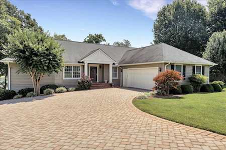 110 Lands End Penhook, VA 24137