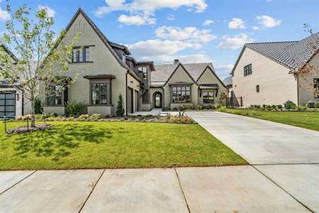 9713 Latour Court Fort Worth, TX 76126