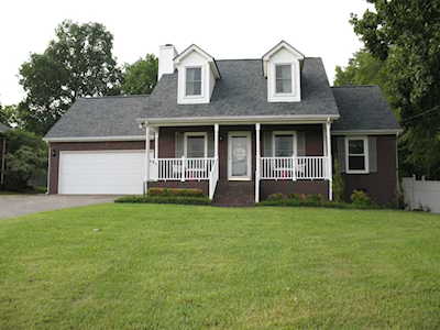 311 Shadowood Dr Smyrna, TN 37167