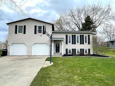 923 Pawn Dr Green Bay, Village of Howard, WI 54313