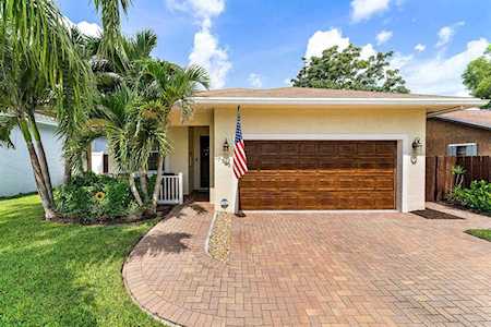 17705 Yancy Avenue Jupiter, FL 33458