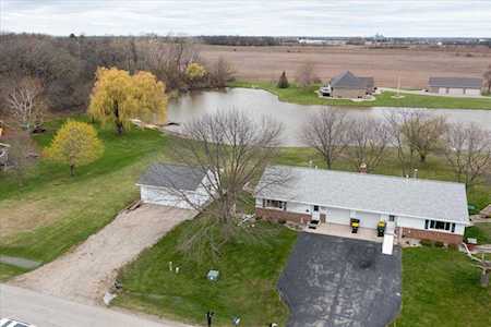 1759 Parkwood Dr Oshkosh, Town of Nekimi, WI 54904