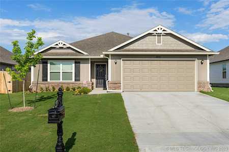 8751 S 256th Ave Broken Arrow, OK 74014