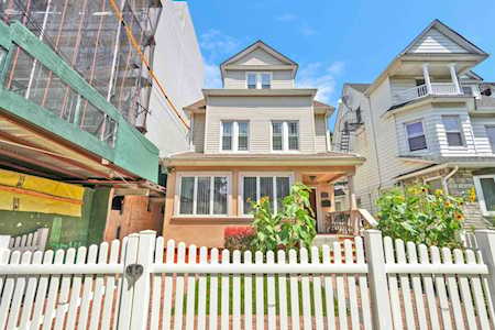 3107 Farragut Rd Brooklyn, NY 11210