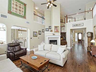 7018 Avignon DR Round Rock, TX 78681