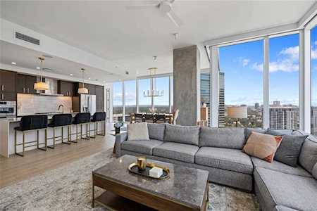 301 West Ave #2603 Austin, TX 78701