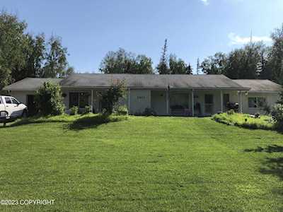 3951 N El Taino Dr Wasilla, AK 99654