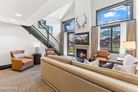 2100 Frostwood Blvd Park City, UT 84098