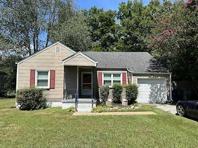 211 Sequoia Dr Chattanooga, TN 37411
