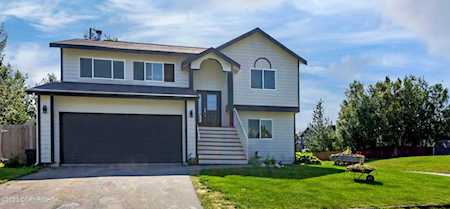 1160 W Joan of Arc Palmer, AK 99645