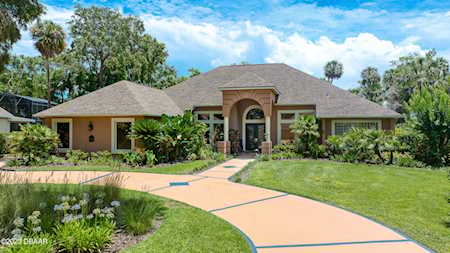 6313 Palmas Bay Circle Port Orange, FL 32127