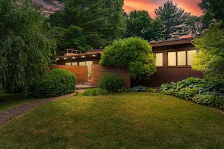 1825 Snouffer Road Worthington, OH 43085