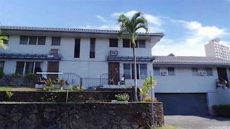 5320 Likini Street #19 Honolulu, HI 96818