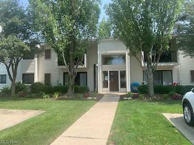2975 N Bay Dr #I-3 Westlake, OH 44145