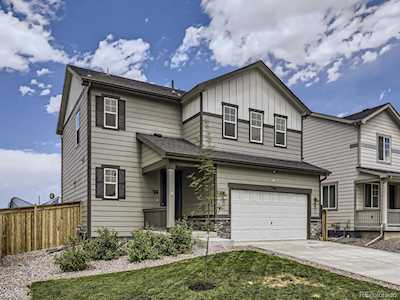 27461 E 10th Dr Aurora, CO 80018