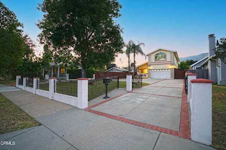 1739 Brigden Rd Pasadena, CA 91104