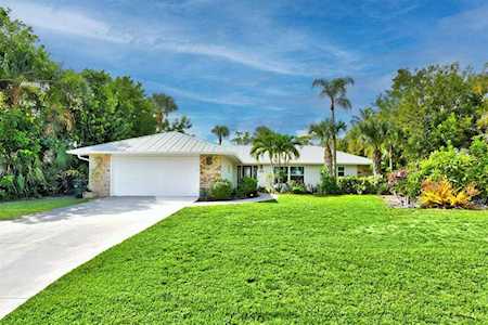 323 SW Ridge Ln Stuart, FL 34994
