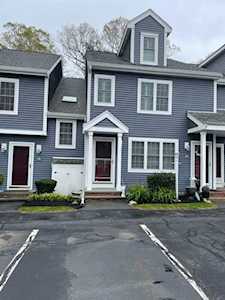 27 Hobart Ln #27 Rockland, MA 02370