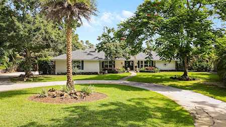 19980 Castlewood Drive Jupiter, FL 33458