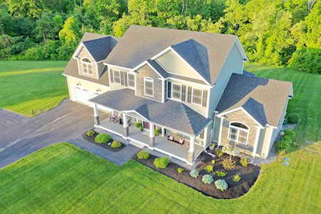 62 Cortland Ave Weare, NH 03281