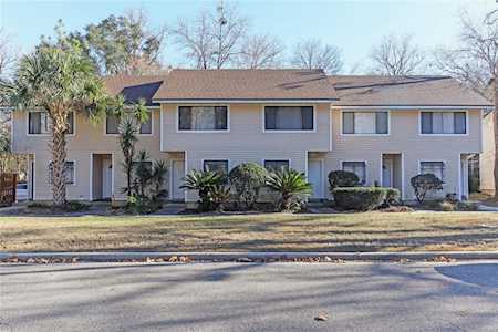 6125 SW 8th Ln Gainesville, FL 32607