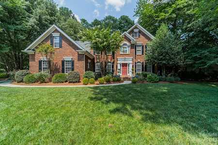 8143 Buena Vista Dr Denver, NC 28037