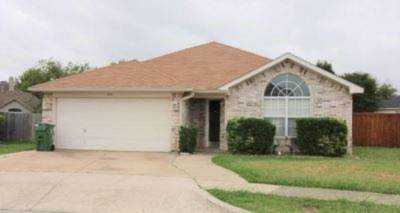 332 Dakota Drive Arlington, TX 76002