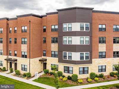 44796 Tiverton Square Ashburn, VA 20147