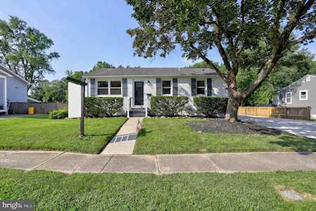 212 Stonewall Rd Catonsville, MD 21228