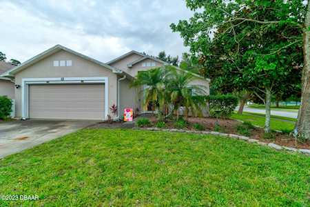 101 Dahoon Holly Drive Daytona Beach, FL 32117