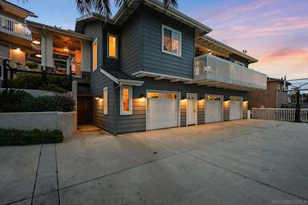 1801 Illion St San Diego, CA 92110