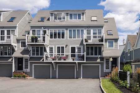 432 Humphrey St #28 Swampscott, MA 01907