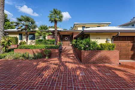 175 NE Spanish Trail Boca Raton, FL 33432